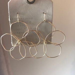 Anthropologie wire violet drop earrings